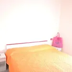 Renewed Two-roomed Flat With Swimming Pool Апартаменти