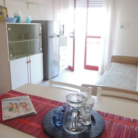 Renewed Two-roomed Flat With Swimming Pool *