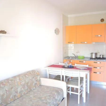Apartment Renewed Two-roomed Flat With Swimming Pool