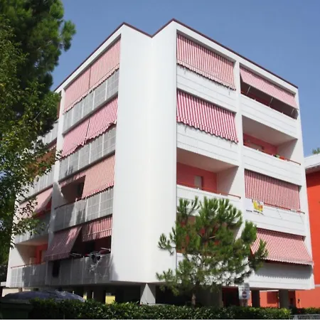 Renewed Two-roomed Flat With Swimming Pool Bibione