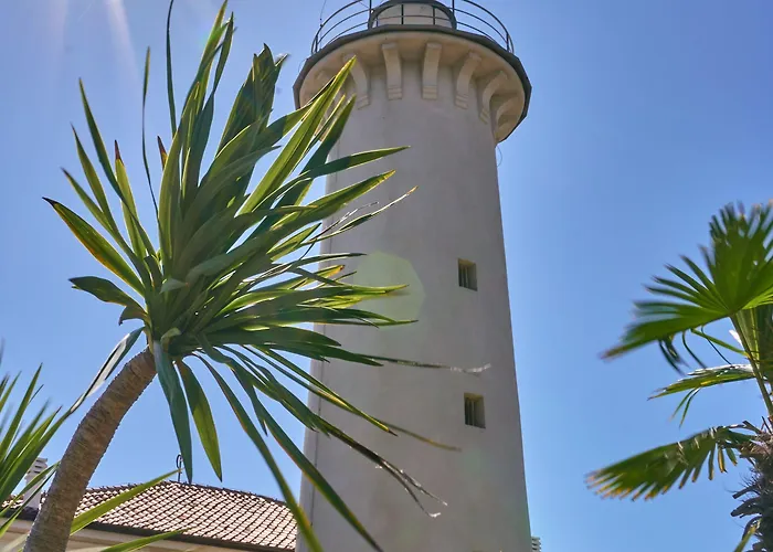 Renewed Two-roomed Flat With Swimming Pool Бібіоне